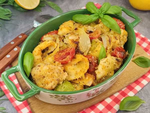 Запеченный кальмар с овощами (в духовке)