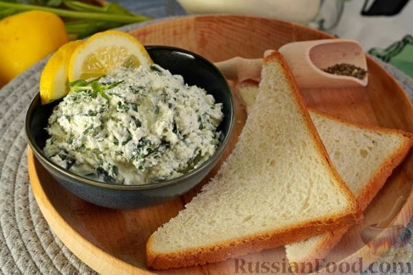 Кёрёзёт (закуска) с творогом, брынзой и шпинатом