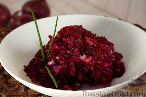 Простой свекольный салат